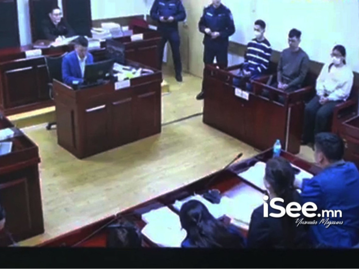 16 болон 32 настай эмэгтэйг хөнөөсөн хэргийн шүүх хурал хоёр дахь өдрөө хаалттайгаар үргэлжилж байна